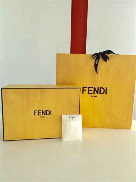 fendi box and paper bag 2019